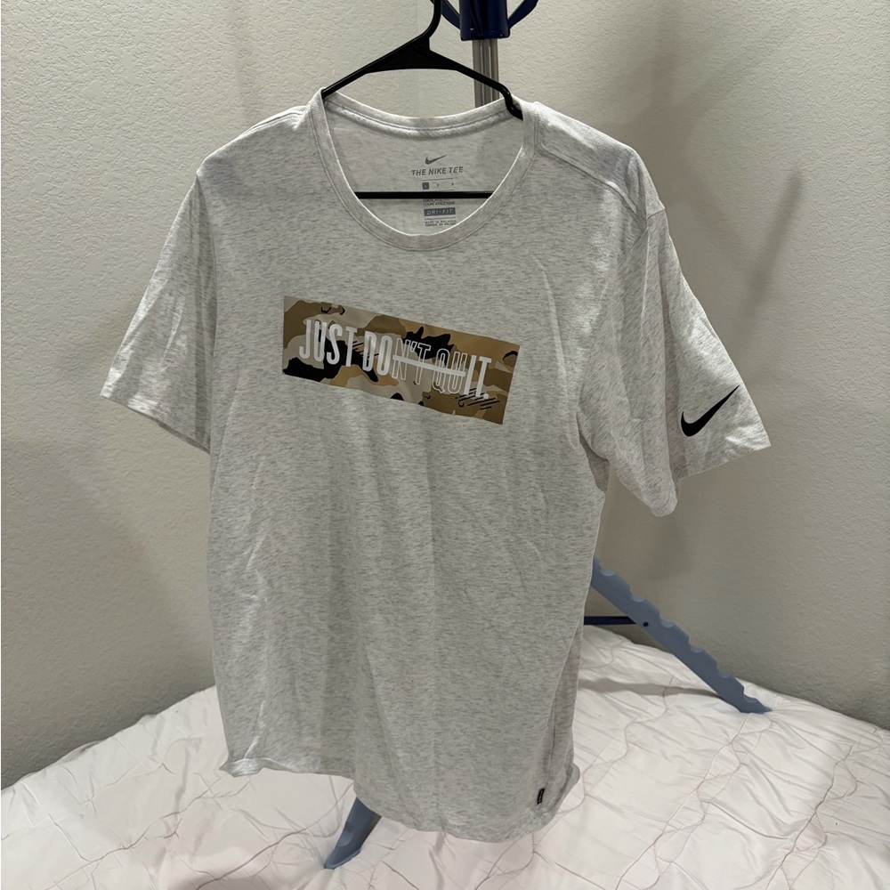 Nike Light Gray Men's Tee with Camo Logo